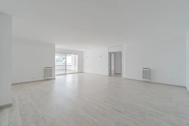 Refurbished Apartment — photo 3