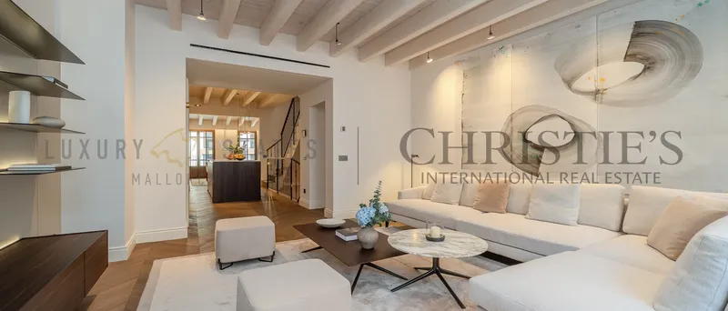 Luxurious newly built townhouse in Palma with pool and garage — photo 4