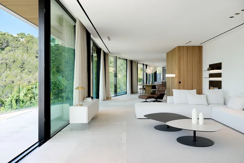 Modern newly built villa with sea views — photo 8