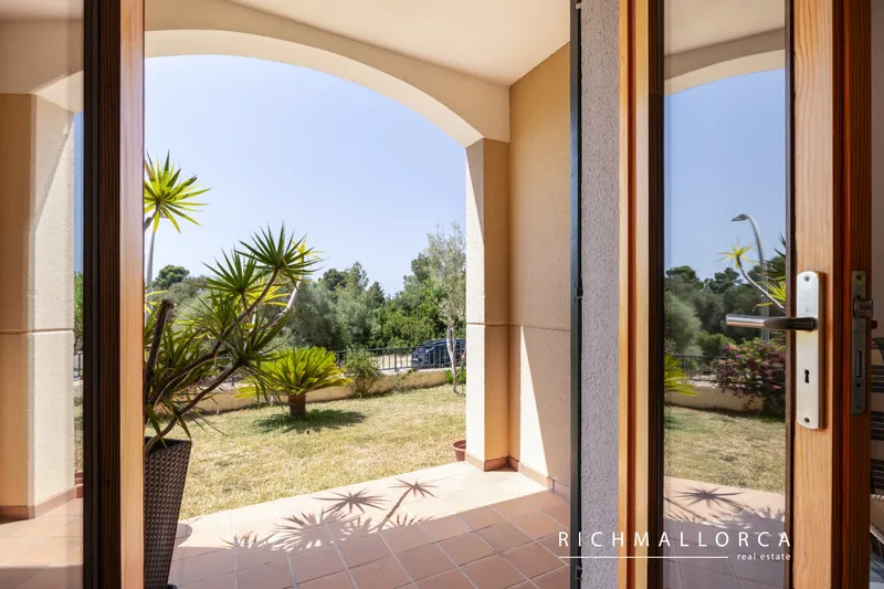 Ground-floor apartment in a two-family house with private garden in Es Caülls, Marratxí — photo 12