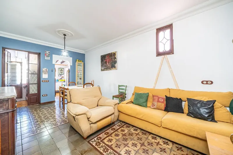 3-bedroom penthouse on Calle Conde de Barcelona — photo 2