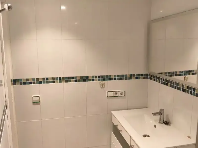 Renovated apartment 2020, 1 bedroom. From September to June (negotiable). Ideal for teachers. Water supply and community fees included in the price. — photo 7