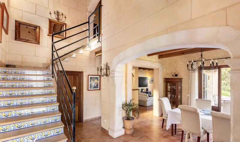 Villa in Deia with stunning views of the bay and direct access to the sea — photo 9