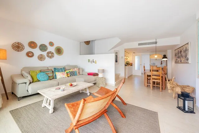 Exclusive to us: Luxury townhouse with communal swimming pool just steps from the sea in Puerto Pollensa — photo 7