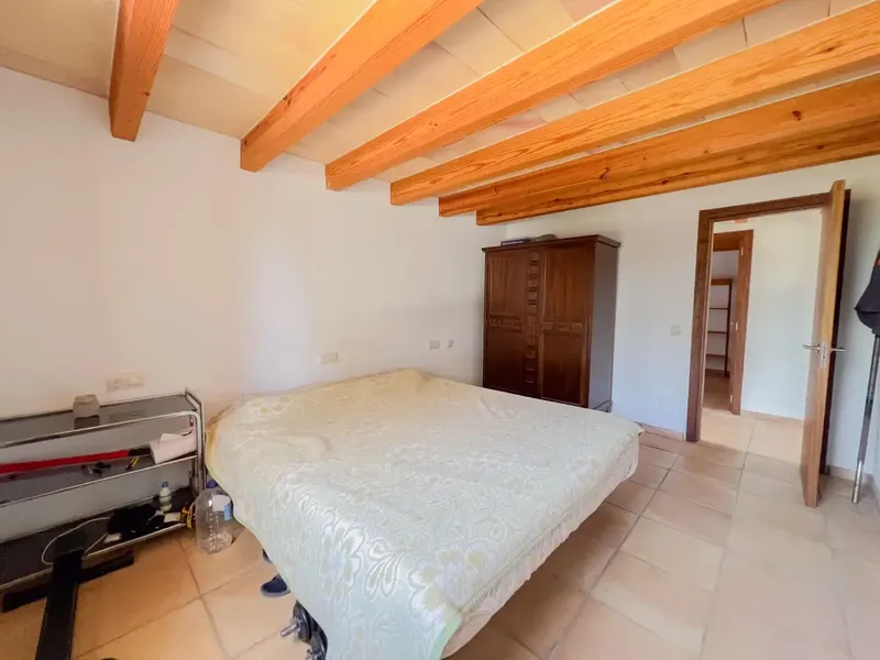 Air conditioning, fireplace, garden, storage room — photo 11