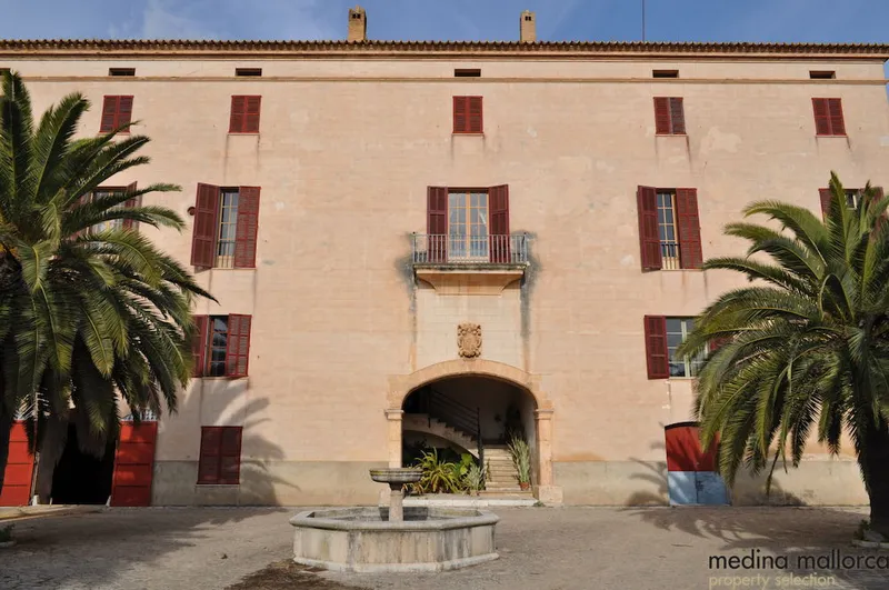 Important Mallorcan estate a few km from Palma — photo 4