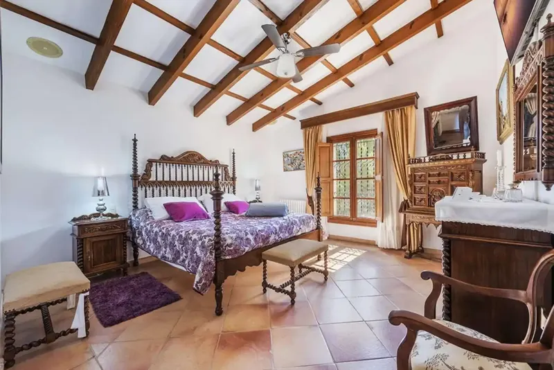 Exclusive villa for sale in Costa de los Pinos, Mallorca - 2.75 million euros. Unique location, Mediterranean style and the highest comfort — photo 7