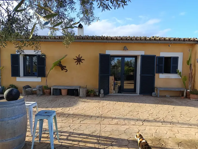 In Binissalem, with a privileged location at the foot of the mountain and yet a step away from the village, we present this cozy house. — photo 4