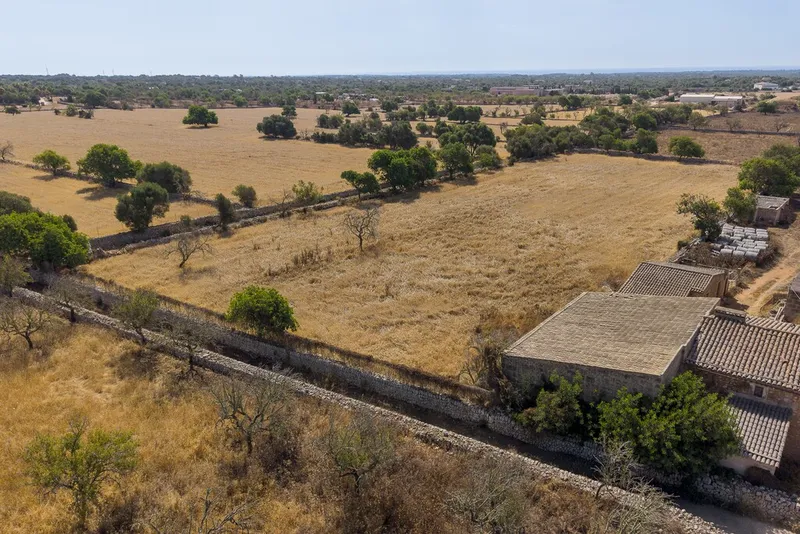 Top quality plot for sale in Santanyi with private pool and sea views — photo 3