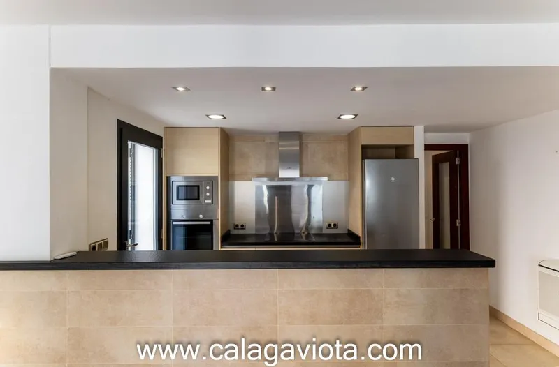 Semi-detached house — photo 6