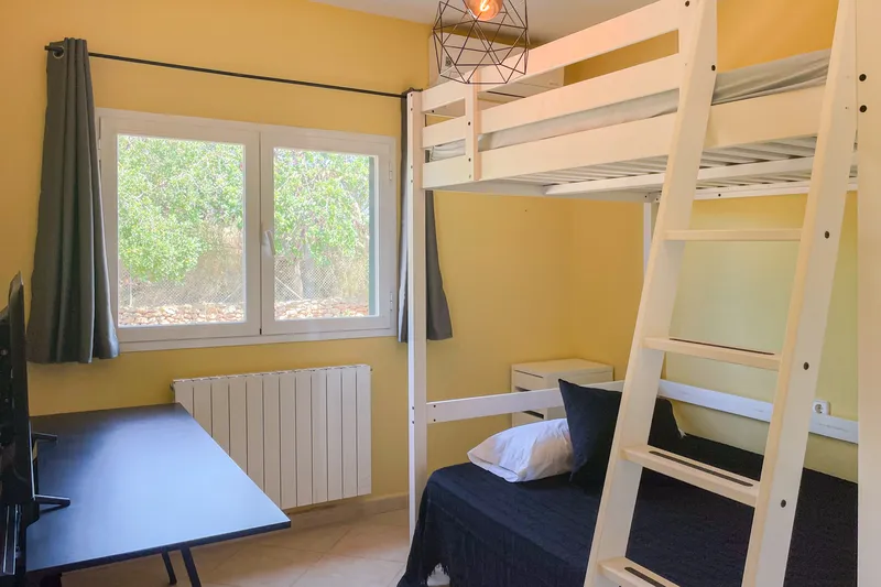 Idyllic finca with three bedrooms, saltwater pool, large terrace and panoramic views — photo 4