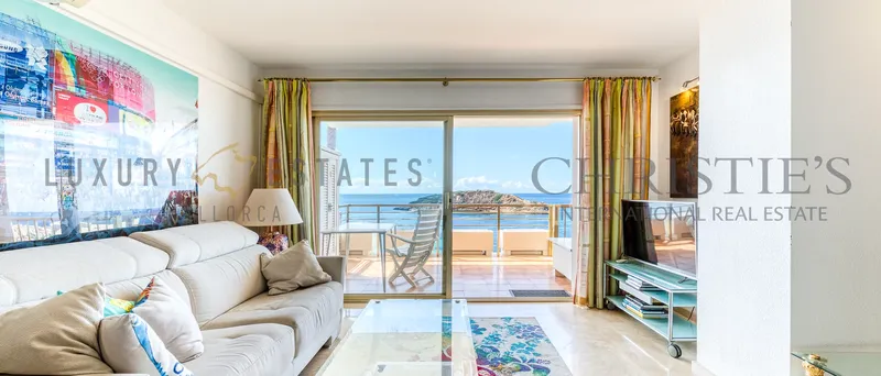 Sea view apartment in Puerto Portals in first sea line with beach access — photo 7