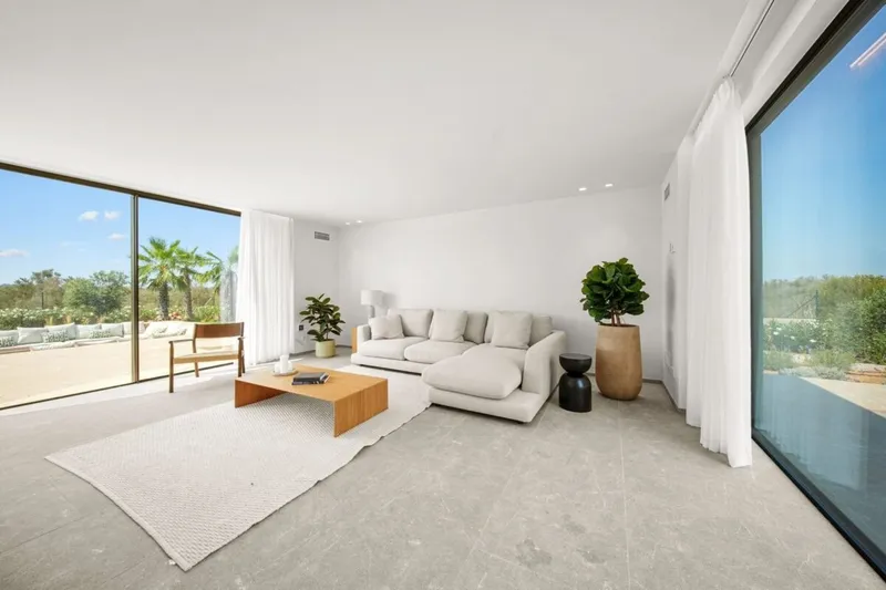 Five-bedroom contemporary villa with sweeping coastal views for sale in Son Gual — photo 6