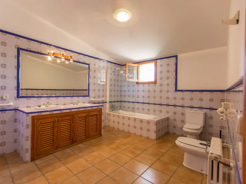 Flat in quiet village of Biniagual — photo 9