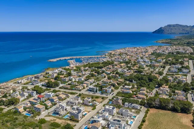 Sea view villa for sale near the beach in Colònia de Sant Pere, Northeast Mallorca — photo 3