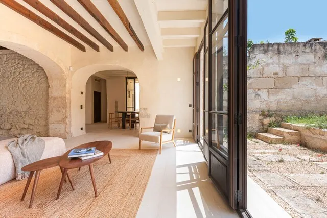 Renovated town house with pool for sale in Selva, Central Mallorca — photo 3