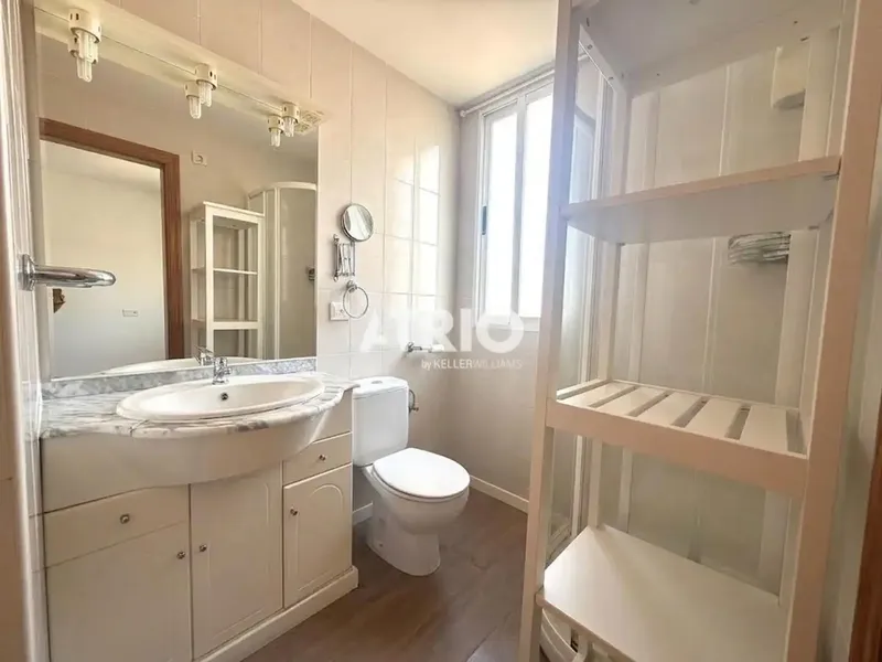 Spectacular flat for rent with pool and 2 parking spaces in San Agustín — photo 12