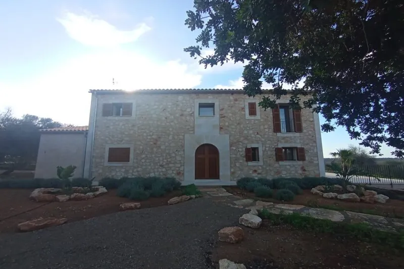 Newly built finca with pool and all extras near Santanyi — F 06 VK CM — photo 5
