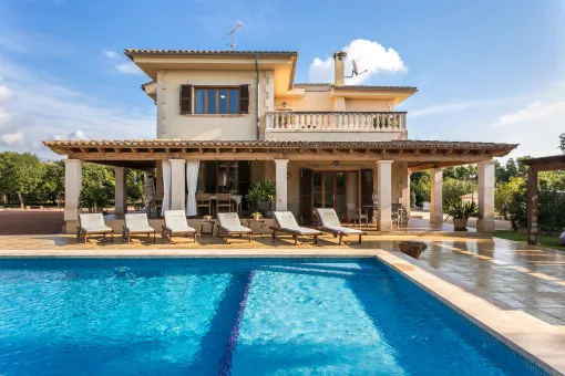 Palma surroundings, beautiful, quietly located finca near Palma with holiday rental license — photo 1