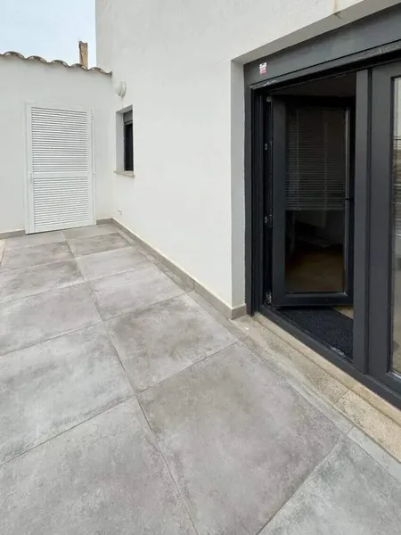 77m² Penthouse with 3 rooms, pool & rooftop terrace for sale — photo 12