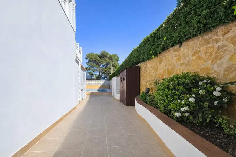ALQUILER DE MÁXIMO 11 MESES!!!Descubre este espectacular casa independiente pareada ubicado en la privilegiada zona de Badia Blava-Badia Gra — photo 8