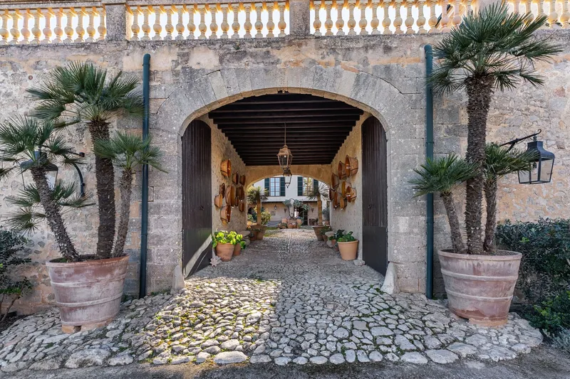 Historic Possessió with sea views near Porreres — photo 7