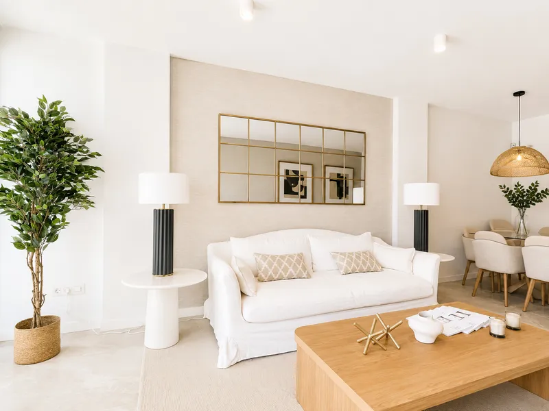 New modern apartment with garden near the beach in Palmanova — photo 10