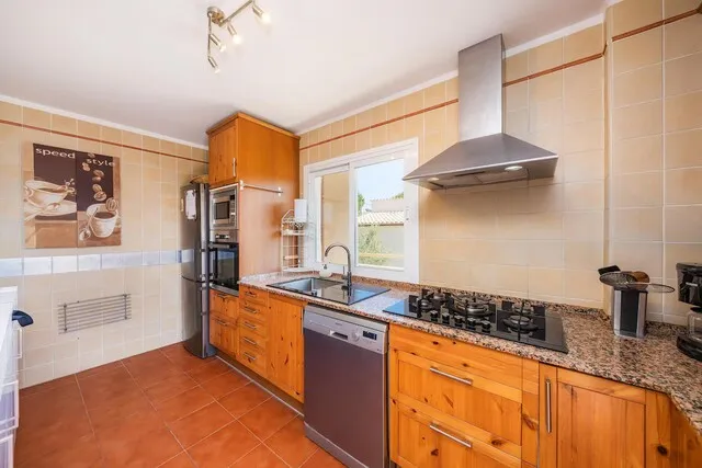 Ready to move in villa with holiday rental license for sale in Cala Figuera, Mallorca — photo 12