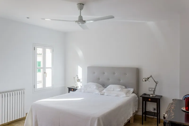 Townhouse with Huge Garden and Swimming Pool in the Centre of Ses Salines — photo 9
