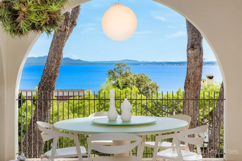 House for sale in Alcanada, Alcúdia, Mallorca, Baleares, Spain — photo 1