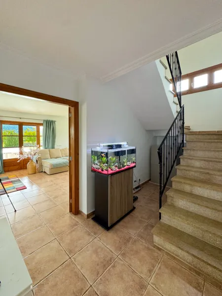 Exclusive Villa with Impressive Panoramic Views — photo 10