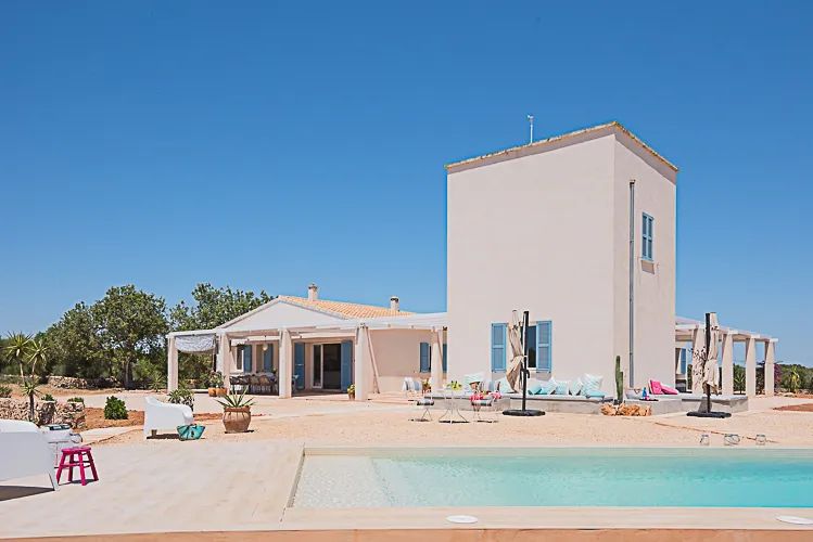 Rustic finca with bright, cozy house and pool, all recently built — photo 1