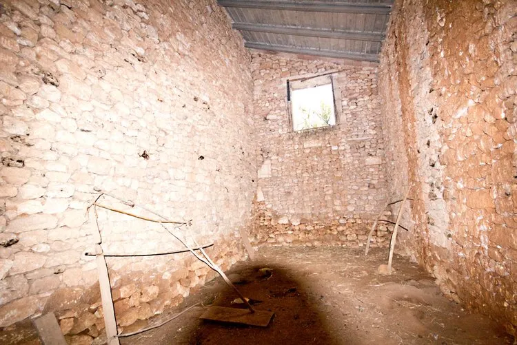 Campos, a finca with many outbuildings in need of renovation F02952 — photo 7