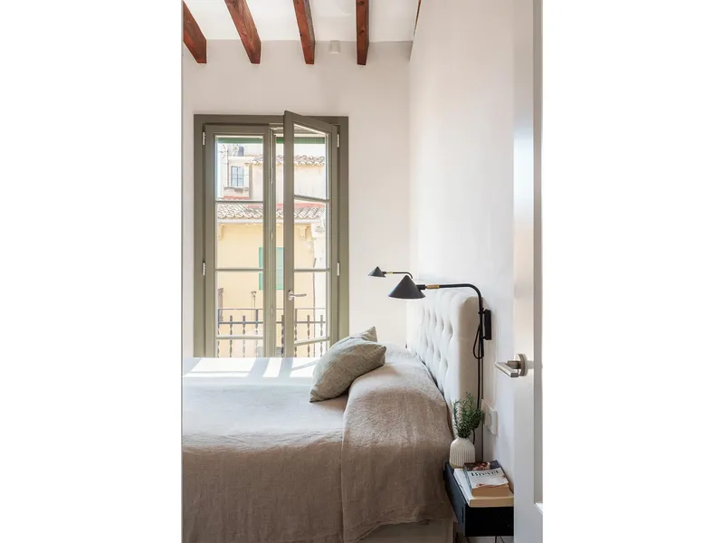 Bright and spacious apartment in the heart of Santa Catalina — photo 12