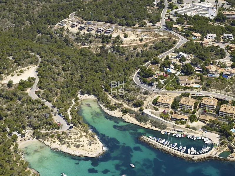 Single-family plot for sale in Sol de Mallorca — photo 2