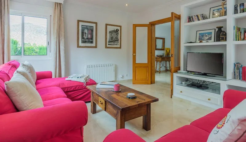 Detached Villa with private pool and Holiday Rental Licence in Siller, Puerto Pollensa — photo 5