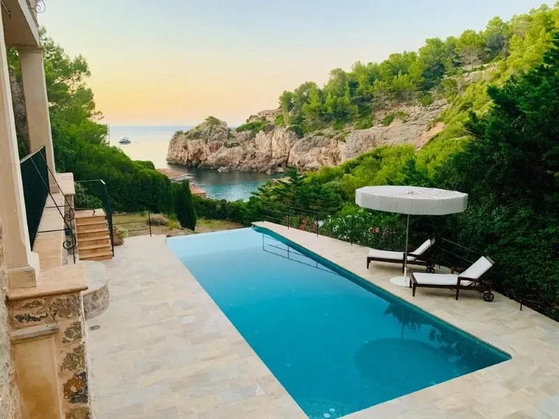 Luxury Mallorcan villa with pool in El Toro — photo 5