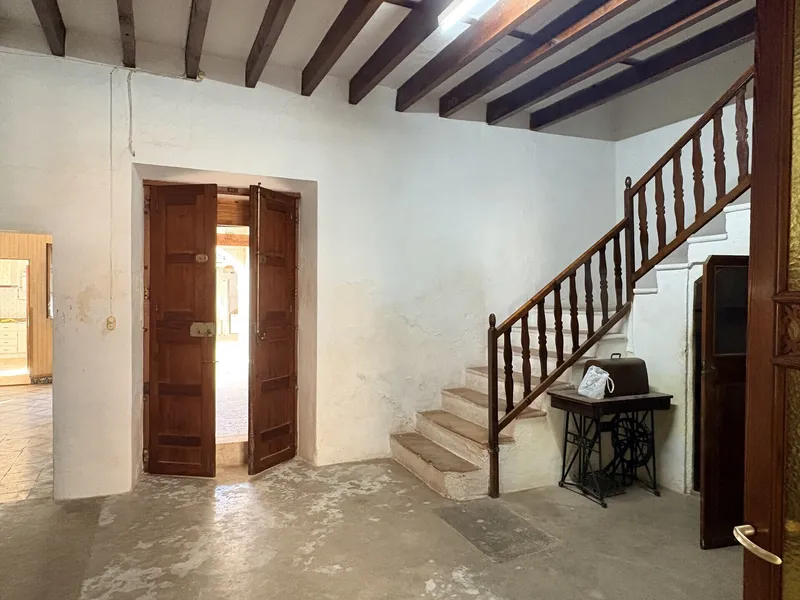 Property to renovate: make your dream of having a beautiful house in the heart of Campos come true — photo 12