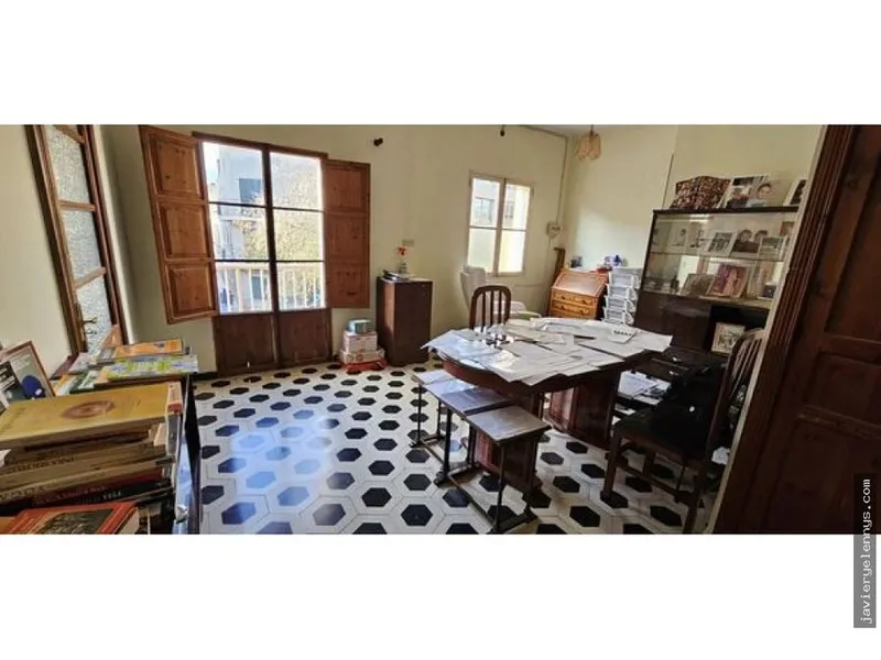 Apartment for sale on Calle d'Antoni Maura — photo 2