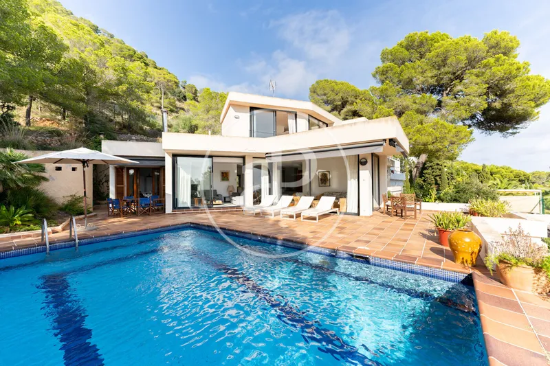Villa for sale in Costa de los Pinos (Son Servera) — photo 2