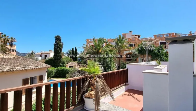 Bright Chalet on Second Line of Port Verd!! — photo 12