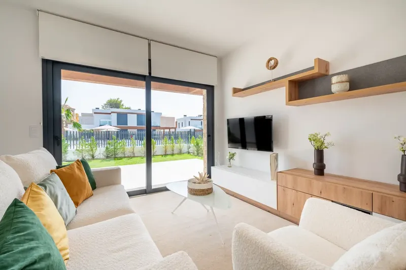 Casa pareada de obra nueva con piscina en venta en Carrer des Moll — photo 10