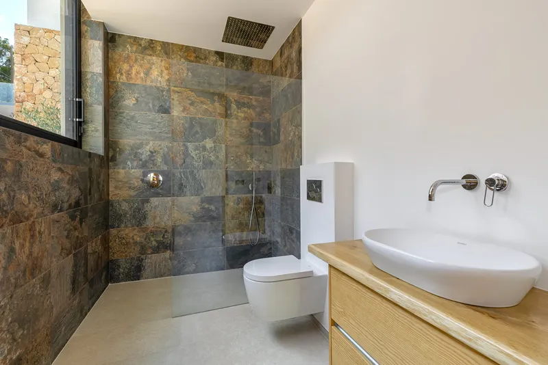Villa in Santa Ponsa - View of the luxurious new build property — photo 10