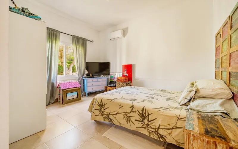 Villa for Sale in Luxury Area of Santa Ponsa — photo 10