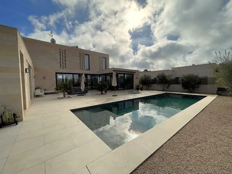 New luxury chalet — photo 5