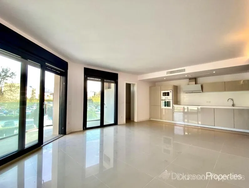 Apartment for sale in Puerto de Alcúdia, Alcúdia, Mallorca, Baleares, Spain — photo 4