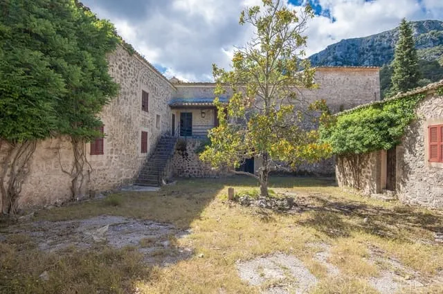 Villa for sale in Escorca, Mallorca — photo 2