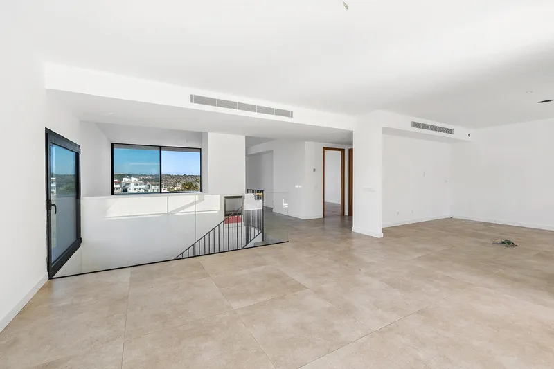 Exclusive new-build villa with pool in the immediate vicinity of the Portopetro harbor — photo 5