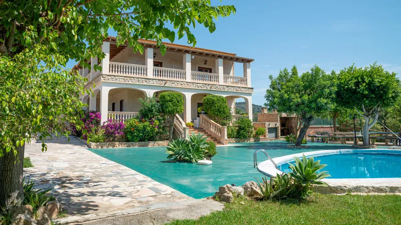 Country house with pool and rental licence near Cala Millor — photo 2
