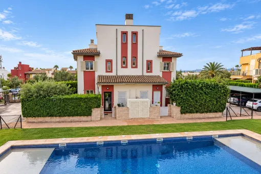 Son Veri Nou, rare semi-detached home in Son Veri Nou with garden, roof terrace and sea views — photo 1